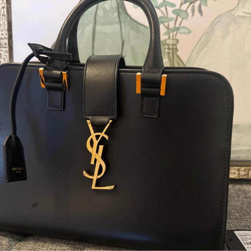 Saint Laurent Black Leather Strap with Gold Hardware - Picture 3 of 5